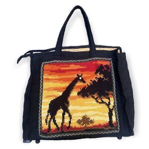 HANDMADE XL ZIPPERED TOTE NEEDLEPOINT GIRAFFE